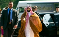Принц Саудовской Аравии предложил уравнять зарплаты мужчин и женщин