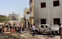 Террорист-смертник убил по меньшей мере пять солдат в Йемене