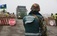На админгранице с Крымом ограничили пропуск граждан России
