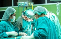 Пластические операции: названы самые опасные места