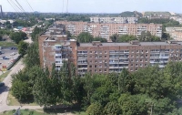 В «покращеном» Донецке жилая многоэтажка 10 лет разваливается на глазах (ФОТО)