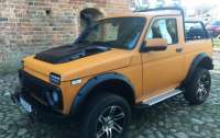 В Германии классическую Ниву превратили в пикап