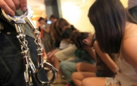 Торговля людьми: модель принуждала к проституции 16-летних девушек