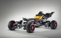 Из кубиков Lego собрали Бэтмобиль в натуральную величину