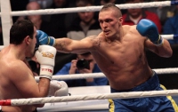 Украинский боксер Усик возглавил всемирный рейтинг