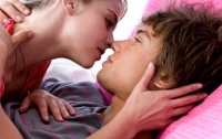 Почему бывает аллергия на поцелуи