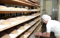 В Луганске случайно испекли чудо-хлеб для повышения потенции
