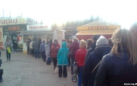 В Севастополе выстроились очереди за хлебом