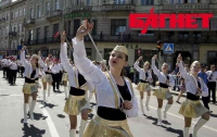 Во Львове прошел парад, посвященный Дню города (ФОТО)
