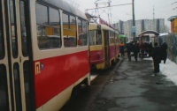 Сегодня в Киеве желающих ехать в трамвае травили газом