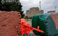 Оккупанты обустроили пулеметную позицию на крыше энергоблока Запорожской АЭС