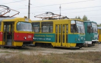 Водители трамваев и троллейбусов прекратили забастовку в Харькове