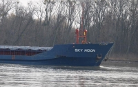 Украинские пограничники впервые задержали судно за торговлю с Крымом