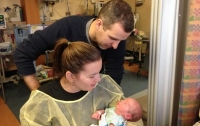 В США 36-летняя женщина родила сына, находясь в коме