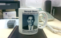 Чашки с портретом Обамы сняли с продажи