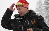 Шварценеггер после ухода с поста губернатора решил покататься на лыжах с Медведевым 