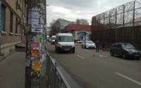 В Киеве на Подоле машина сбила женщину