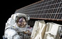 Астронавты NASA вышли в открытый космос