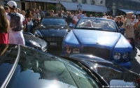 В Монте-Карло произошла гламурная авария, с участием Bentley, Merc, Porsche, Ferrari и Aston Martin