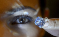 Миллиардер купил своей 7-летней дочери самый дорогой в мире бриллиант