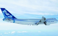 В США пилот смог посадить Боинг-747 после того, как у самолета отпала часть крыла