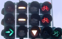 За проезд на красный свет светофора – штраф 204 гривны
