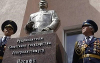 Коммунисты хотят теперь поставить памятник Сталину и в Луцке