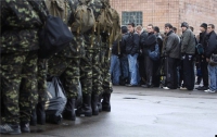 В Украине хотят отменить срочную службу в армии