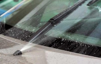 Как правильно ухаживать за автостеклами