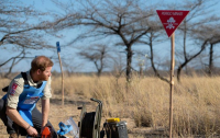 Принц Гарри прошелся по минному полю
