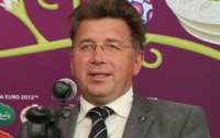 В Украину с последней инспекцией перед ЕВРО едет Мартин Каллен