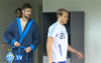 Милевский решил приветствовать нового тренера «Динамо» в банном халате