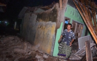 В Индонезии произошло мощное землетрясение, есть погибшие