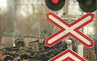 Почти 2 тысячи ж/д переездов в Украине потенциально опасны 