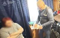 Киянка через фейкову сторінку до соцмережі виманила у військового понад 700 тис. грн