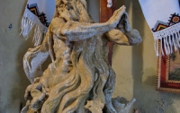 Жители села на Тернопольщине не хотят показывать в Лувре скульптуту Св. Онуфрия