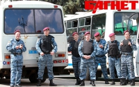  «Беркут» взял в осаду Апелляционный суд Киева