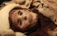 Археологи обнаружили в Египте 17 древних мумий