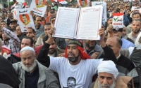  «Страной управляешь ты»: в Египте через референдум проталкивают исламистскую конституцию