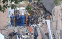Под завалами взорвавшегося в Киеве дома нашли тело второго погибшего (видео)