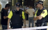 Сумасшедший открыл стрельбу в торговом центре в Испании