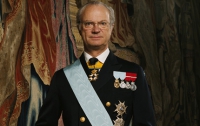 Король Швеции отказался от полного титула во время коронации (ФОТО)