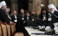 Промосковские попы отчаянно сопротивляются украинским законам