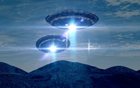 Телепортация шести ярких НЛО над Голливудом попала на видео