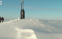 Субмарина США вмерзла в лед, отрабатывая 