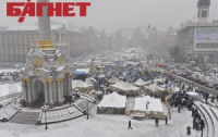В Киеве самопроизвольно возникают скопления благодарных пенсионеров