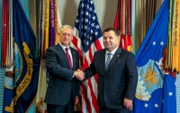 Министр обороны США призвал Украину поскорее принять закон о национальной безопасности