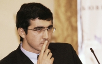 Шахматы: Крамник вышел в лидеры «Амбер-2009»