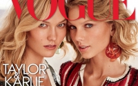 Тэйлор Свифт и Карли Клосс снялись на обложке Vogue US (ФОТО)