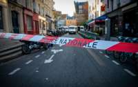 В Париже полиция открыла огонь по женщине, угрожавшей взорвать себя